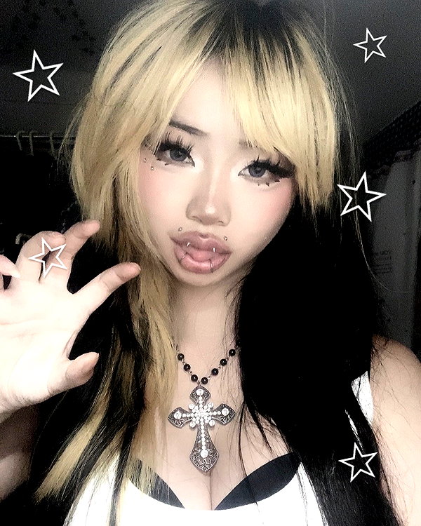 vixeniaaa instagram image archive image