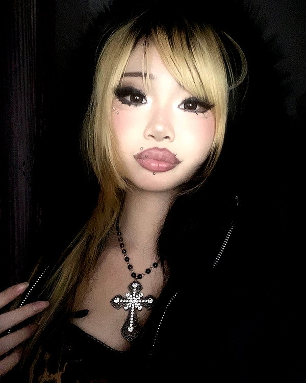 vixeniaaa instagram image archive image
