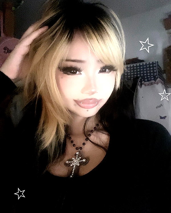 vixeniaaa instagram image archive image