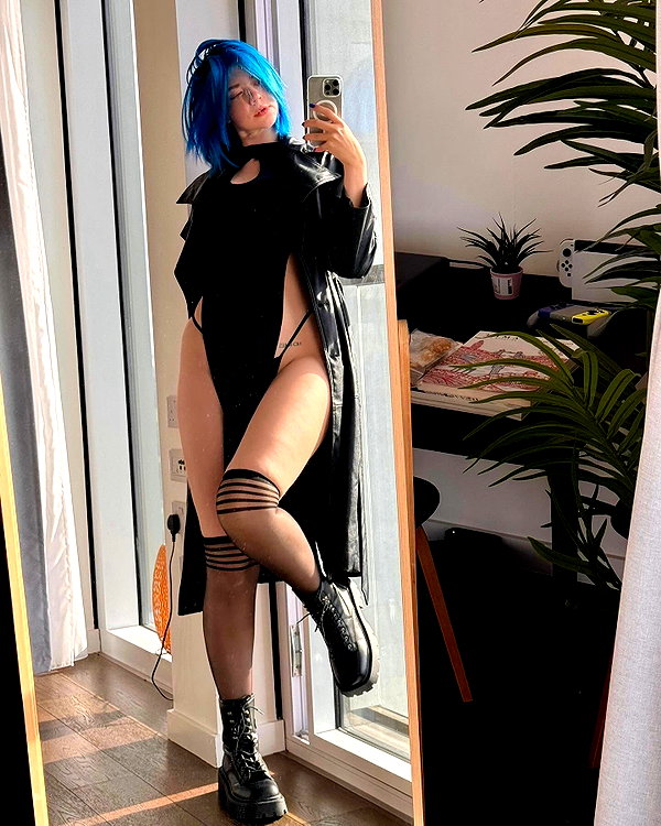 vixenp_ instagram image archive image