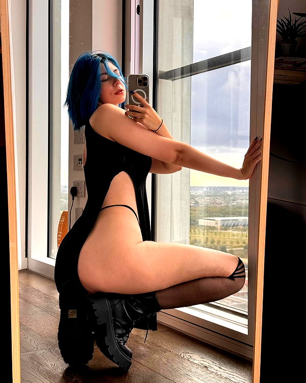 vixenp_ instagram image archive image