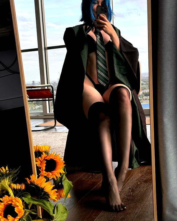 vixenp_ instagram image archive image