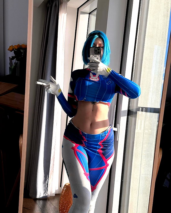vixenp_ instagram image archive image