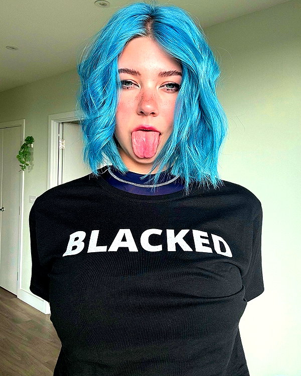 vixenp_ instagram image archive image