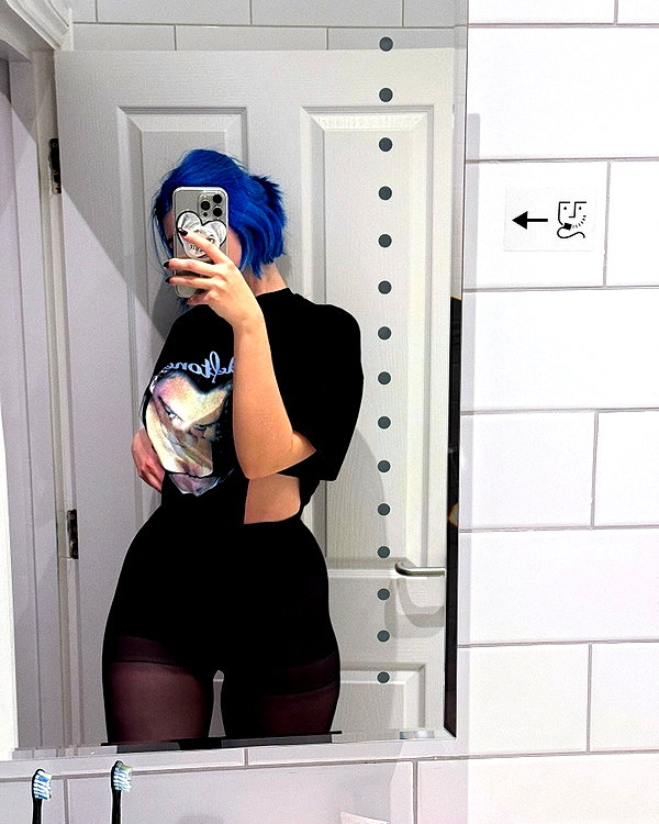 vixenp_ instagram image archive image