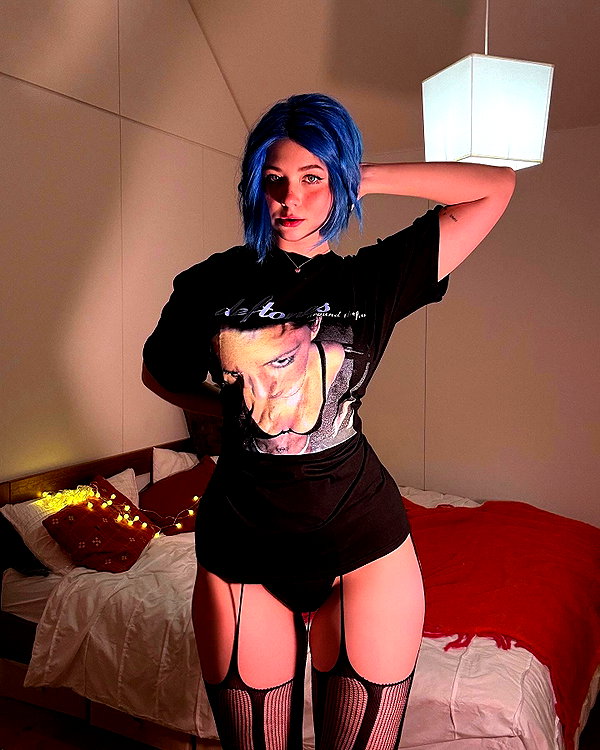 vixenp_ instagram image archive image