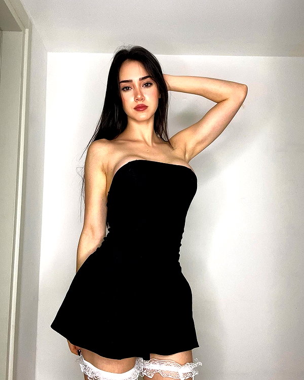 vixensol instagram image archive image
