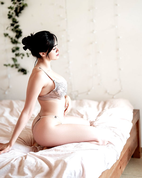 vixensol instagram image archive image