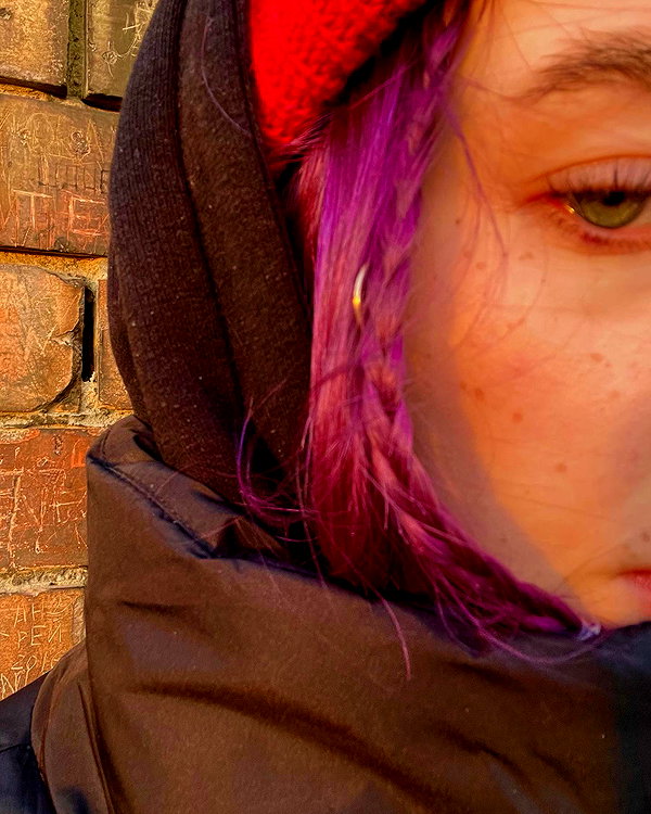 vixpolly.live instagram image archive image