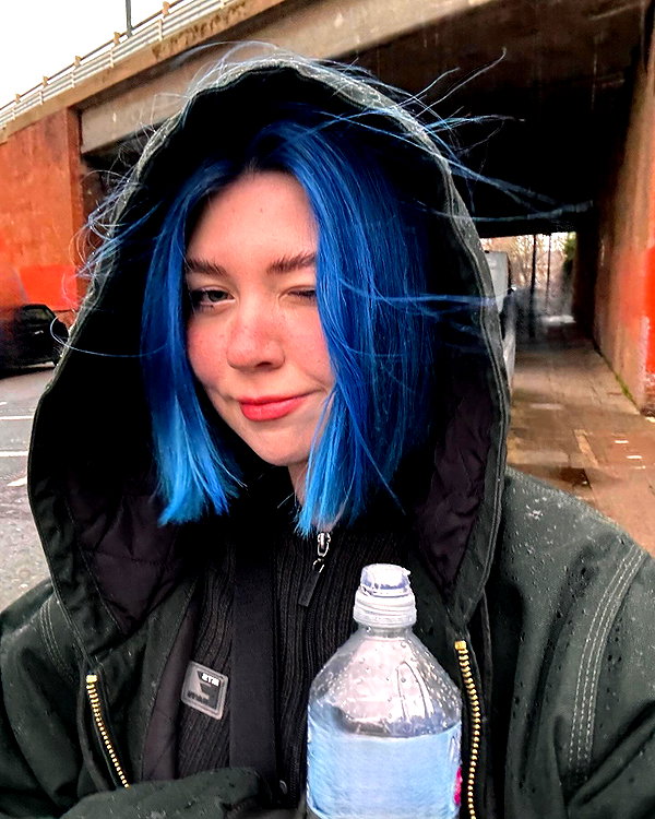 vixpolly.live instagram image archive image