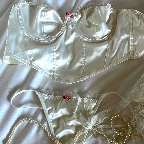 vngelbaby instagram image archive image