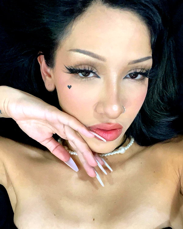 vngelbaby instagram image archive image