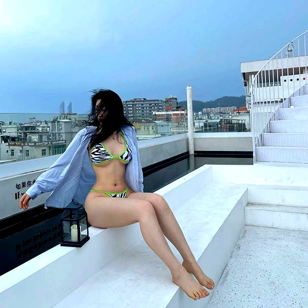 wchew_u instagram image archive image