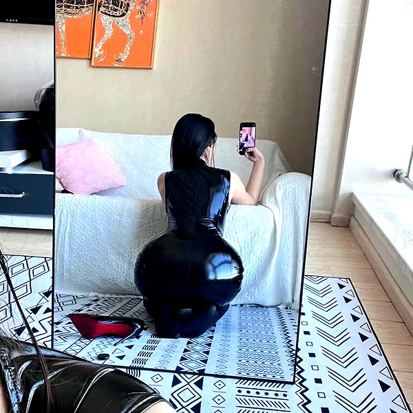 wchew_u instagram image archive image