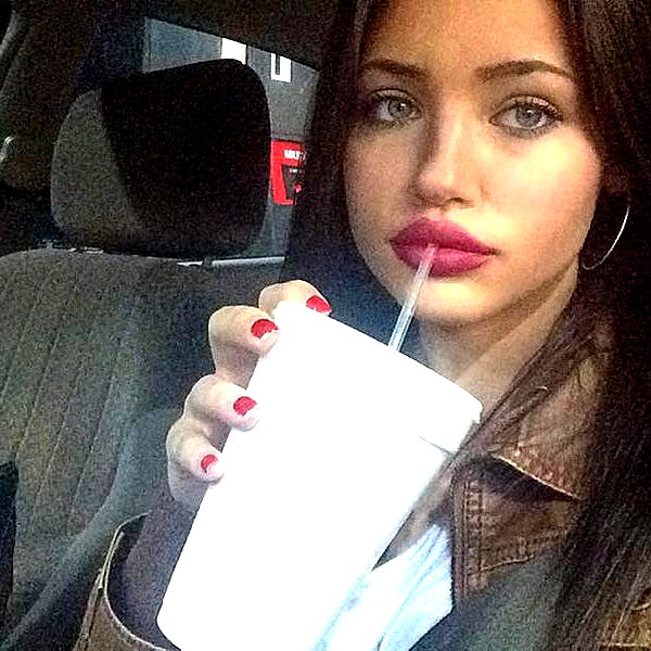 willowwbarbie instagram image archive image
