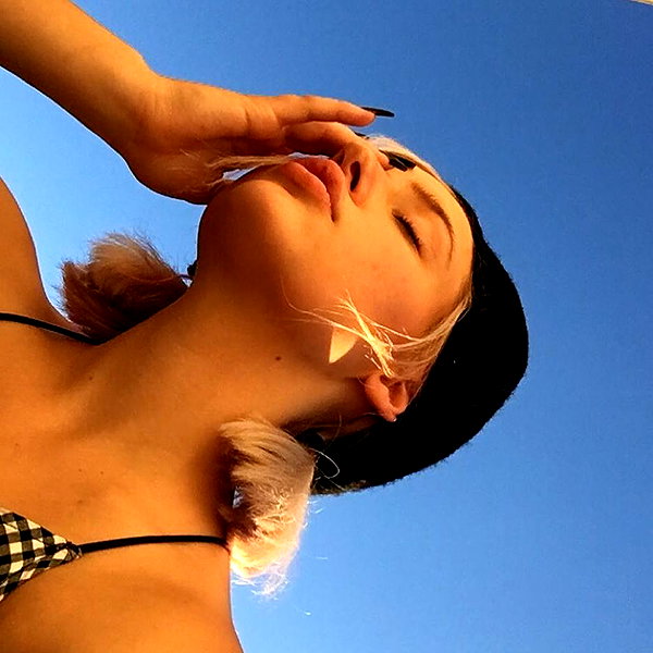 willowwbarbie instagram image archive image