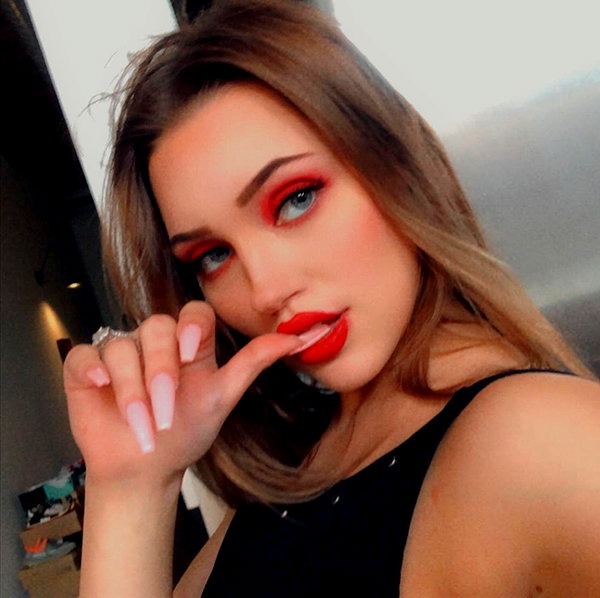 willowwbarbie instagram image archive image