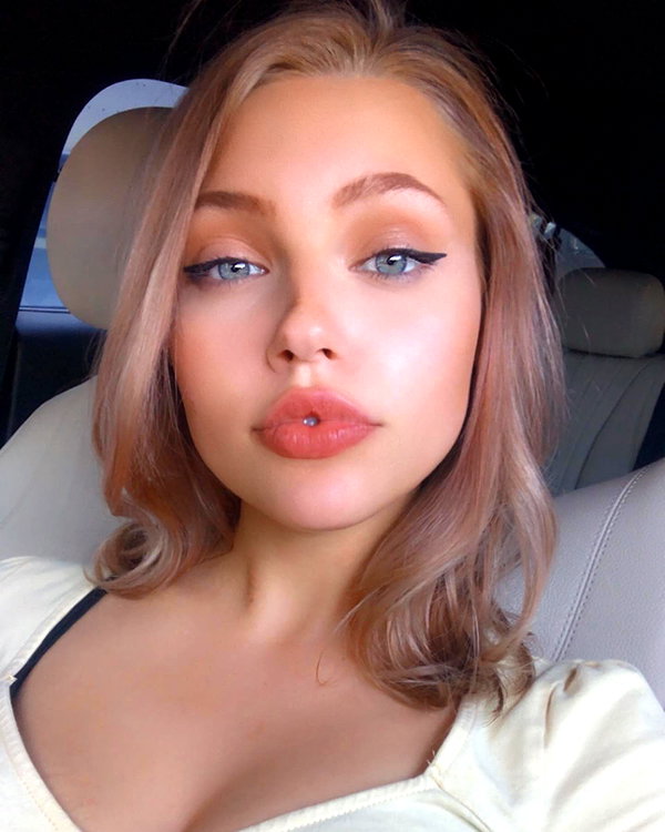 willowwbarbie instagram image archive image