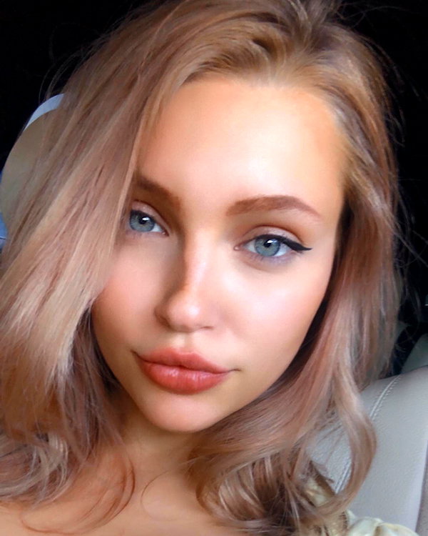 willowwbarbie instagram image archive image