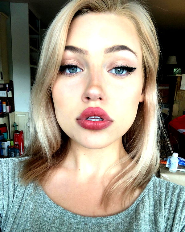willowwbarbie instagram image archive image