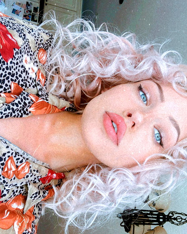 willowwbarbie instagram image archive image