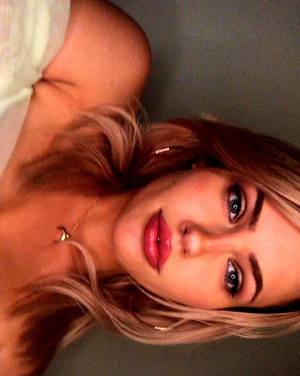 willowwbarbie instagram image archive image