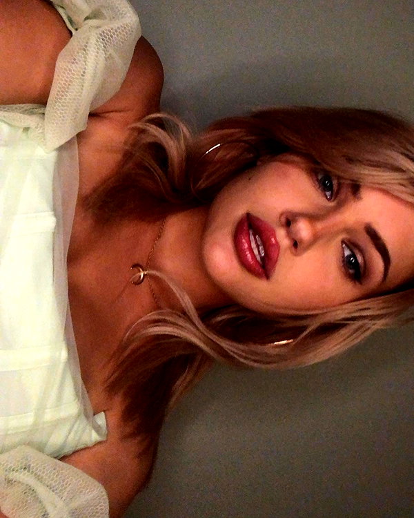 willowwbarbie instagram image archive image
