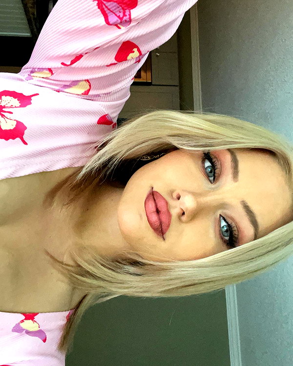willowwbarbie instagram image archive image
