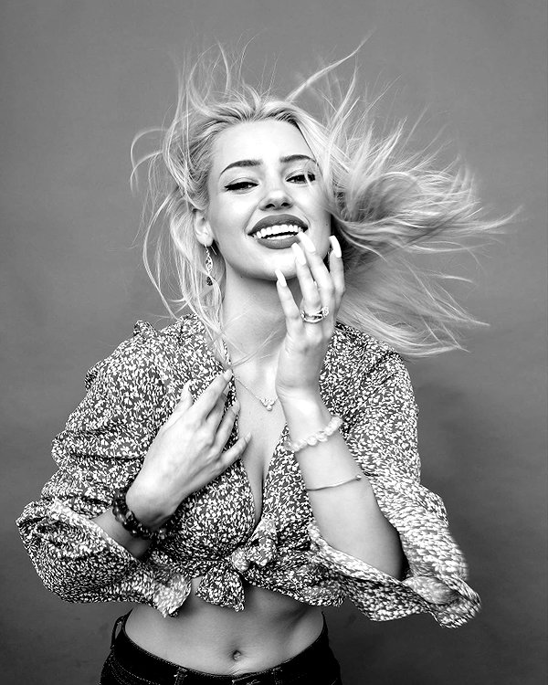 willowwbarbie instagram image archive image