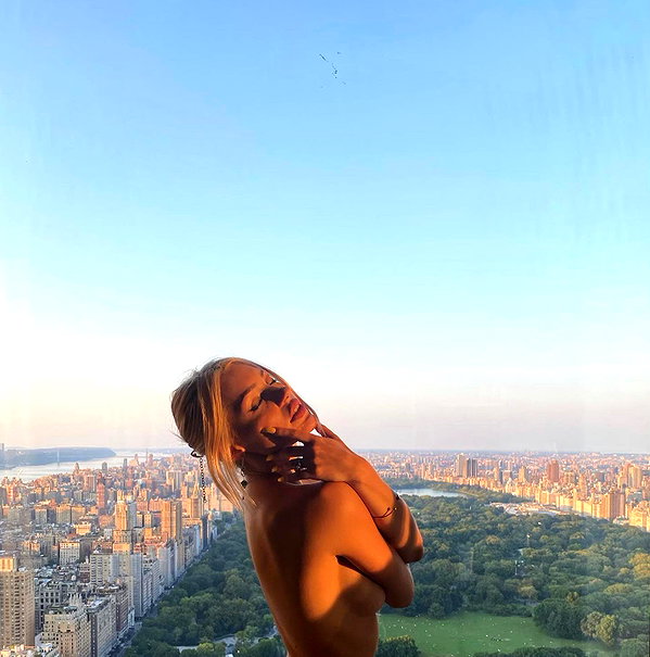 willowwbarbie instagram image archive image