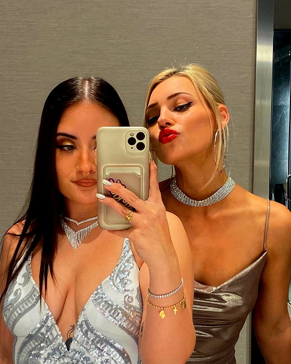 willowwbarbie instagram image archive image