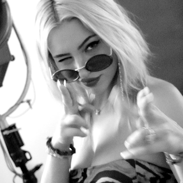 willowwbarbie instagram image archive image