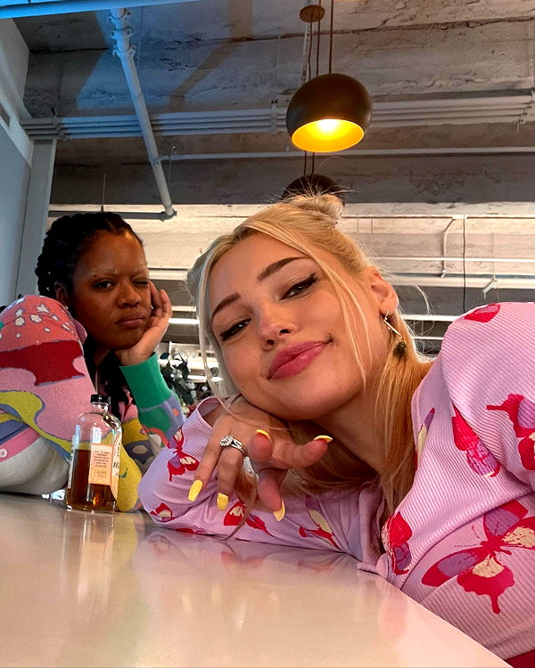 willowwbarbie instagram image archive image