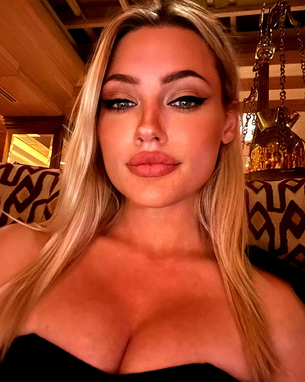 willowwbarbie instagram image archive image