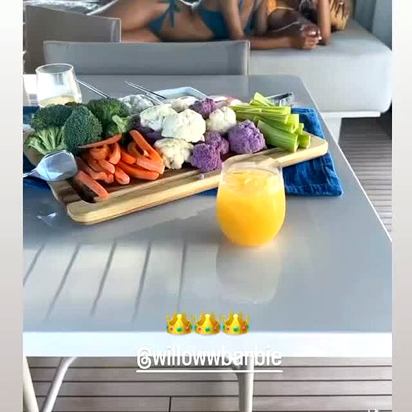 willowwbarbie instagram image archive image