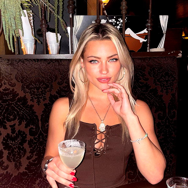 willowwbarbie instagram image archive image