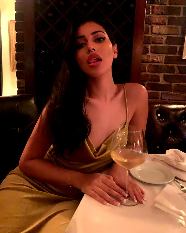 wolfiecindy instagram image archive image