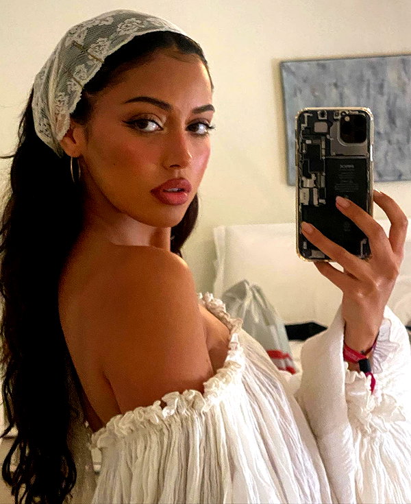 wolfiecindy instagram image archive image