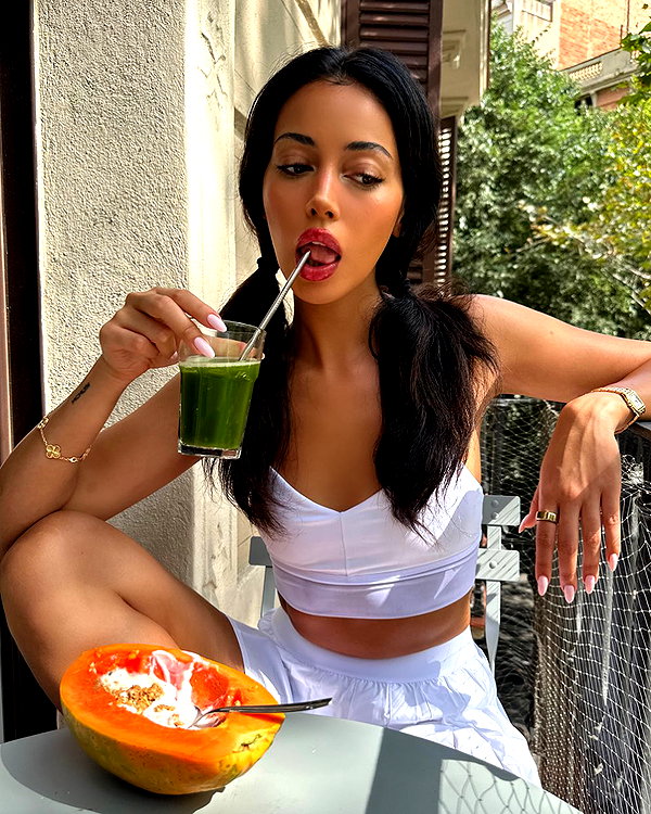wolfiecindy instagram image archive image