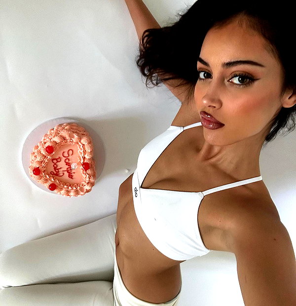 wolfiecindy instagram image archive image