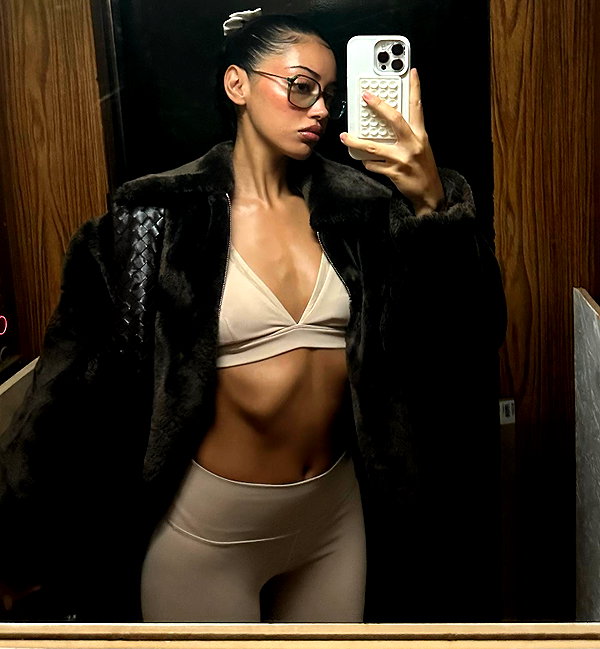 wolfiecindy instagram image archive image