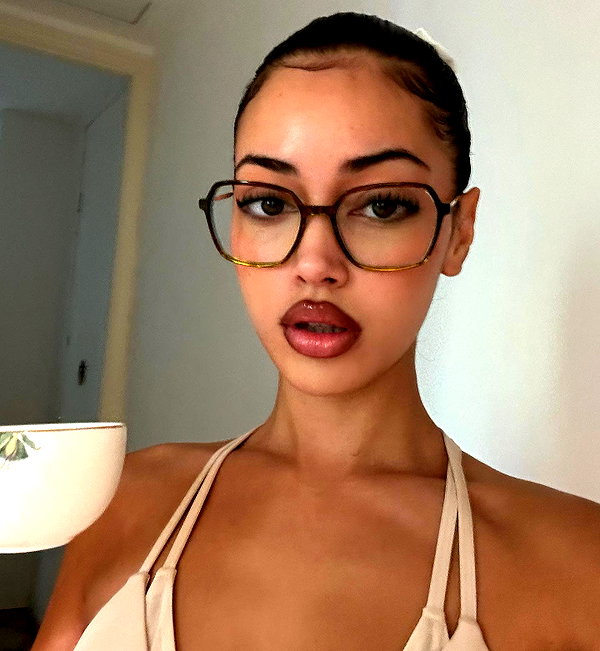 wolfiecindy instagram image archive image