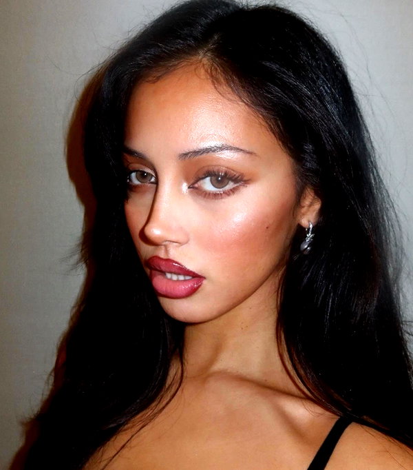 wolfiecindy instagram image archive image