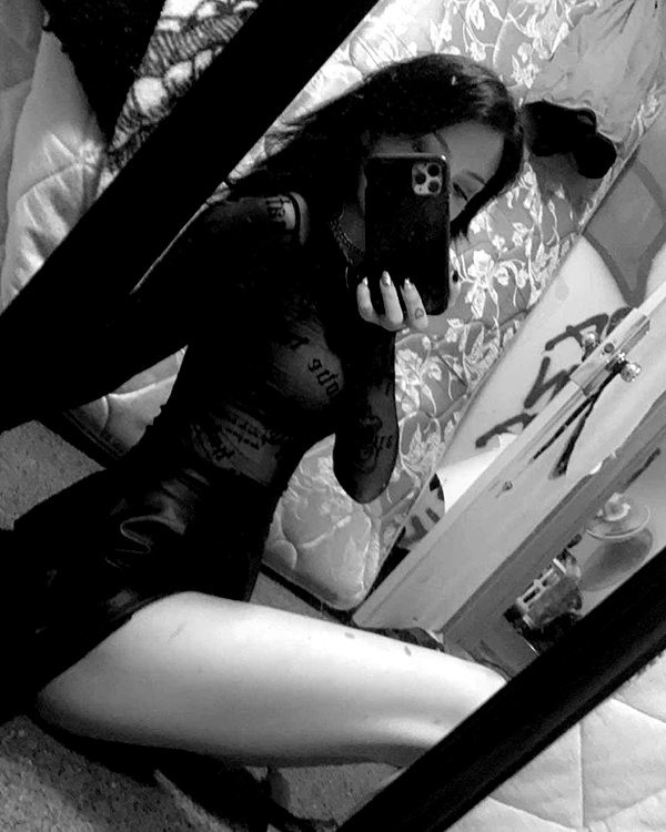 wutamievendoinghere69 instagram image archive image