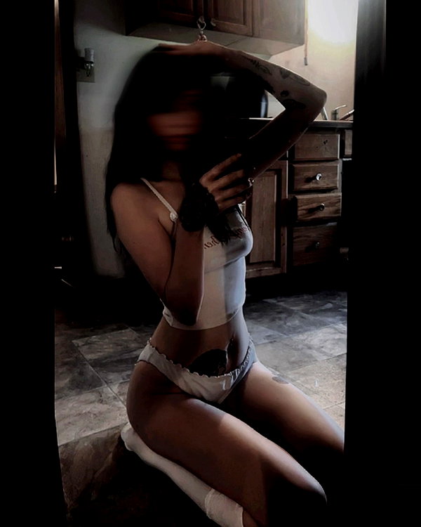 wutamievendoinghere69 instagram image archive image