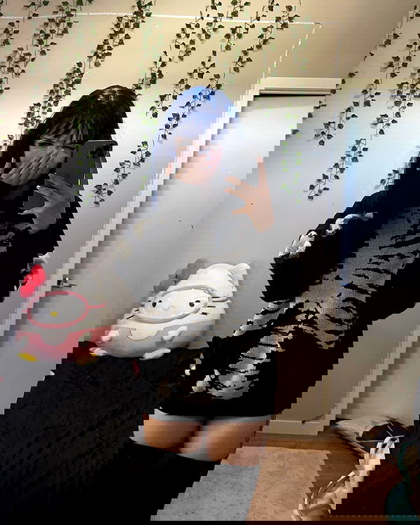 wuvkyu wuvkyu archive image