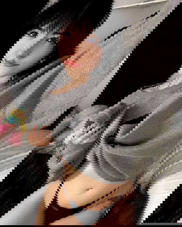 wuvkyu wuvkyu archive image