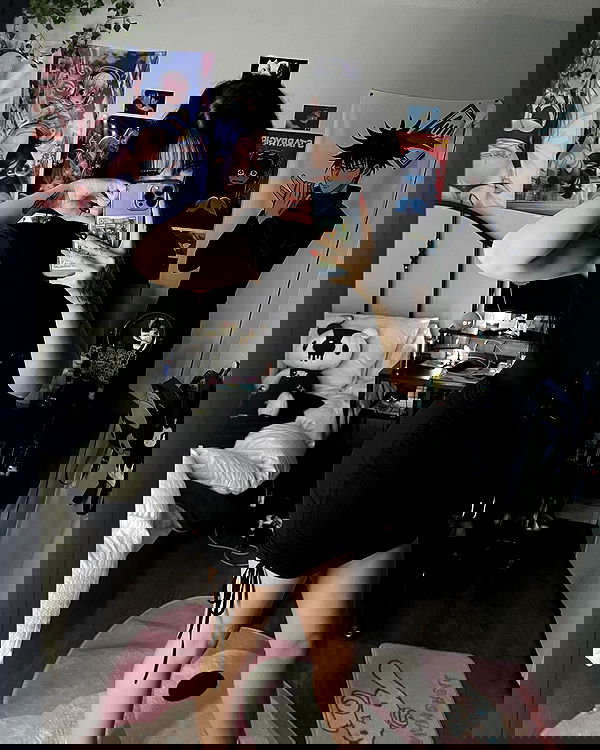 wuvkyu wuvkyu archive image