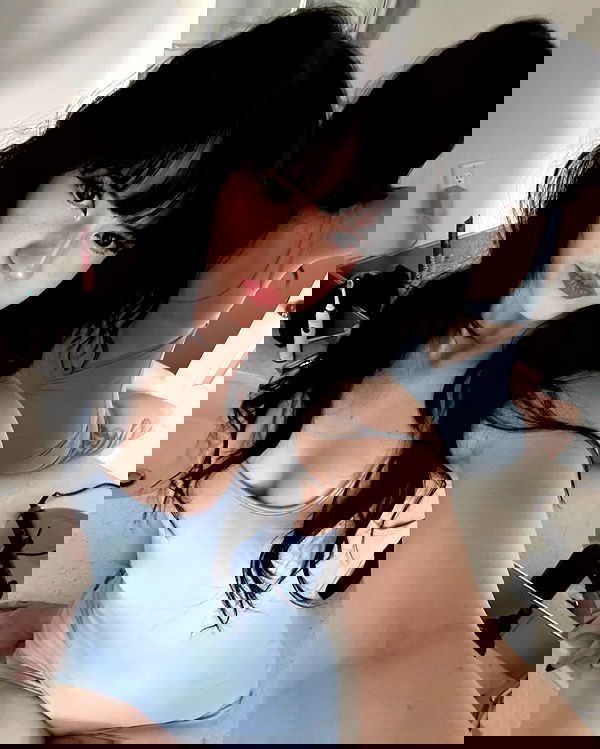 wuvkyu wuvkyu archive image