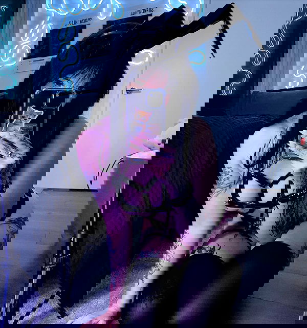 wuvkyu wuvkyu archive image